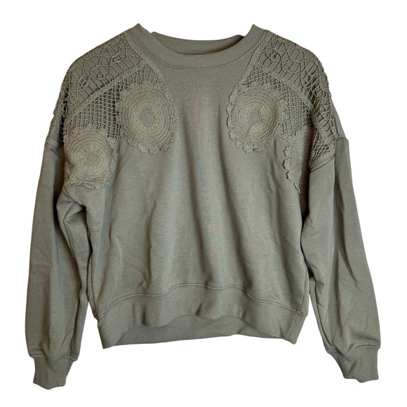 NWT C&C California Women's Olive Green Sweater with Lace Detail - Size XL - Picture 12 of 12